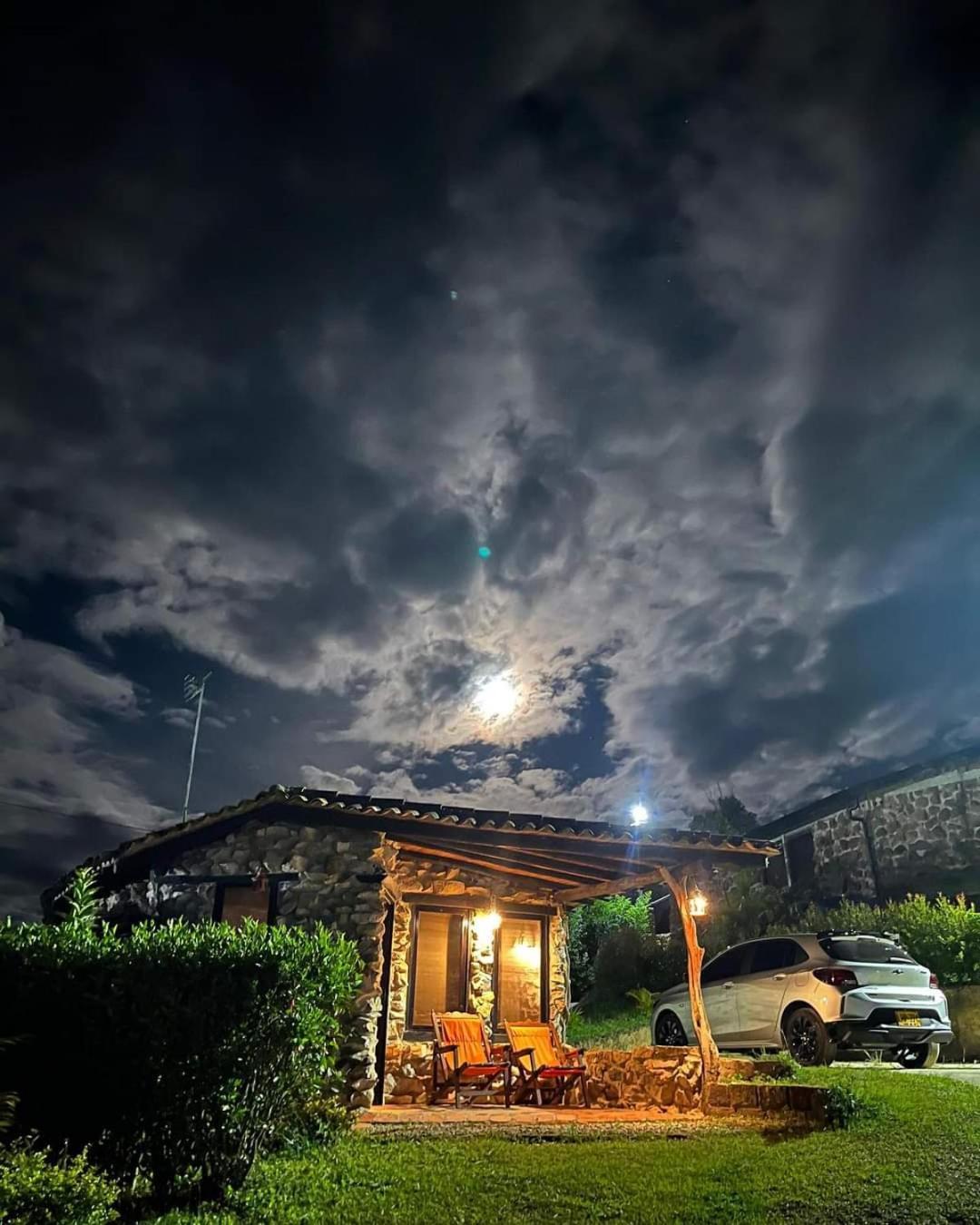 Cabanas Y Hostal Bonanza Mesa De Los Santos Лос-Сантос Экстерьер фото