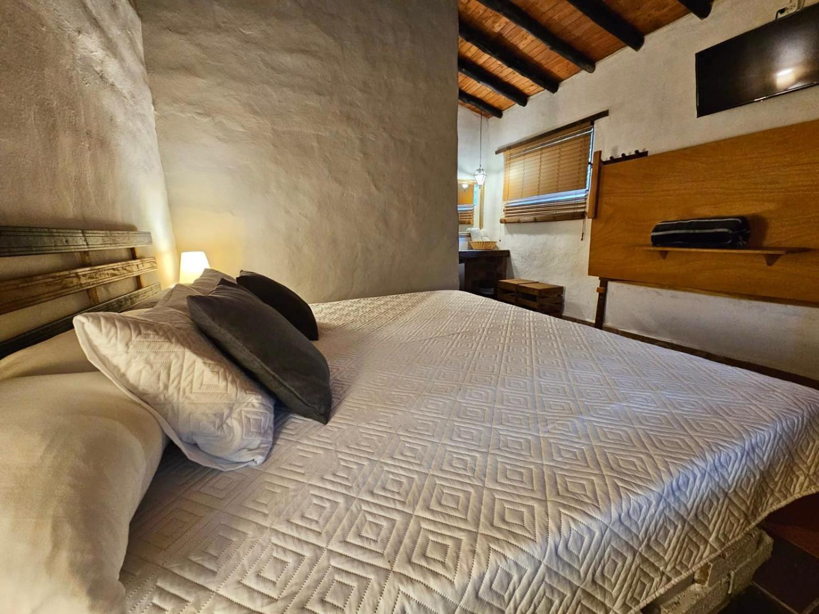 Cabanas Y Hostal Bonanza Mesa De Los Santos Лос-Сантос Экстерьер фото